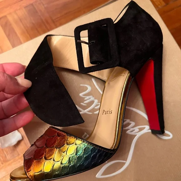 Christian Louboutin heel snake shoes Italy Size 38 . 100% Authentic multi color - Picture 1 of 12
